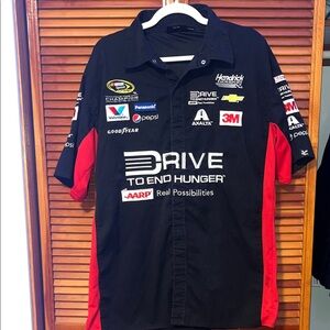 CHASE Authentics NASCAR Jeff Gordon Drive End Hunger Crew Shirt Black
